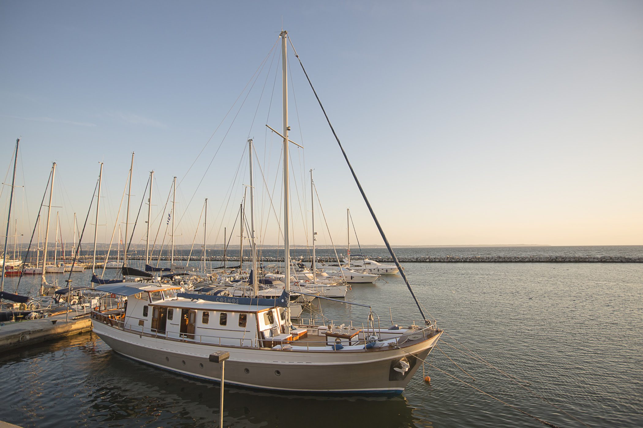 Cosmos_Charter_Yacht_Greece_4